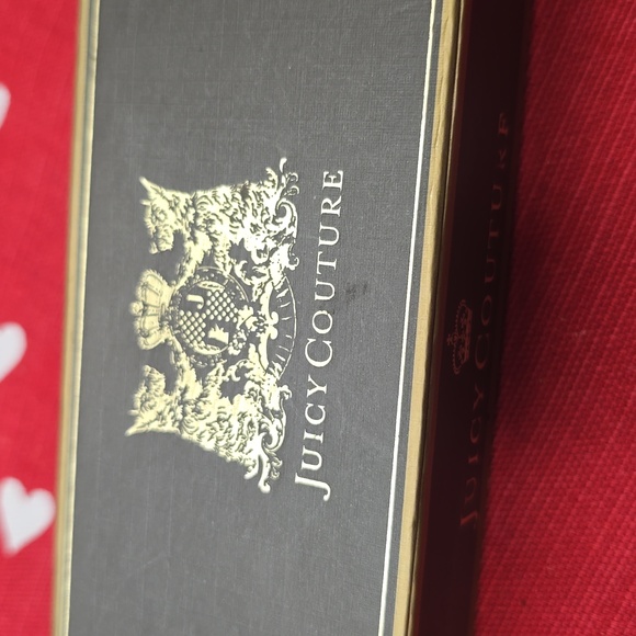 Juicy Couture Rose Gold Bracelet with Heart Charm - Picture 3 of 4